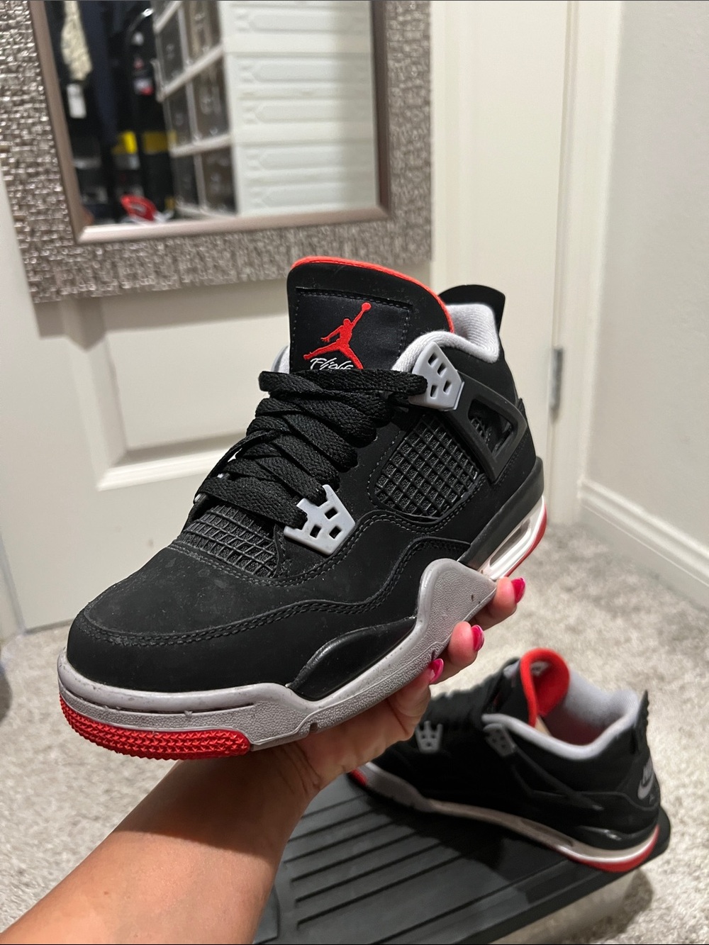 Jordan 4’s Black and Red Retro Basketball Sneakers Boys Size 4.5